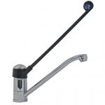 Engreppsblandare med vridbar pip